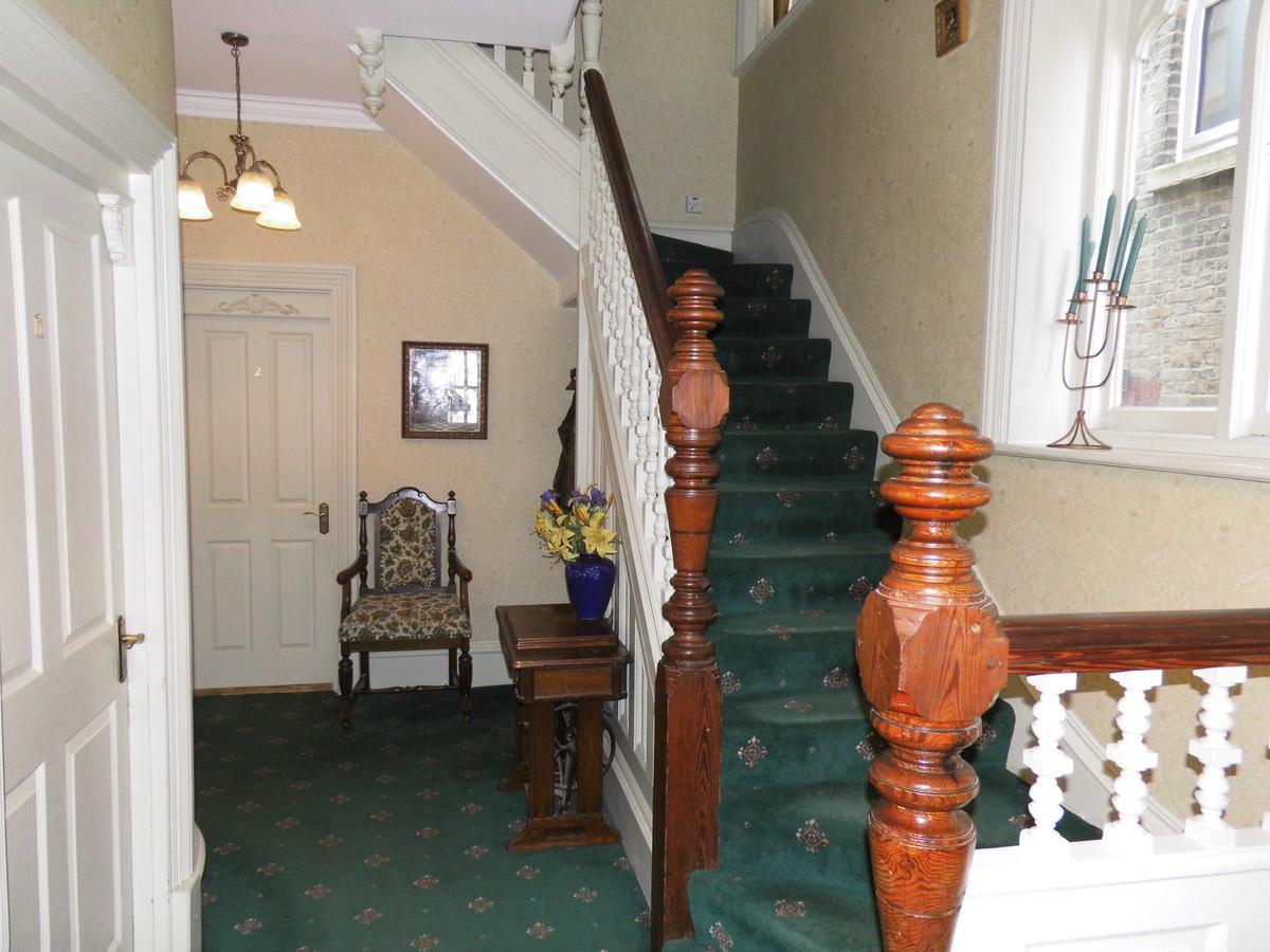 Greystones Bed And Breakfast Рочестер Экстерьер фото